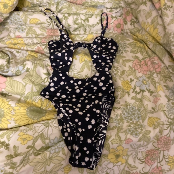 MAAJI LAUREN REVERSIBLE ONE-PIECE SWIMSUIT - Picture 3 of 6